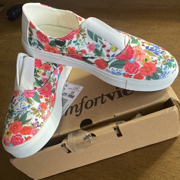 New in box The Maisy Sneaker Comfortview shoes Sz 12WW - Picture 1 of 7